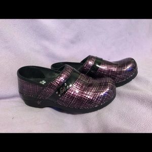 Koi by Sanita Nursing clogs